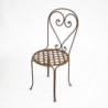 Chaise cœur en fer