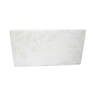 Margelle piscine pierre naturelle gris vue de coté