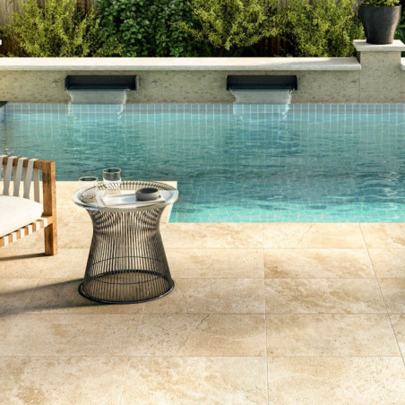 Carrelage effet pierre de travertin beige
