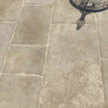 Dallage pierre naturelle beige Castel vue de haut