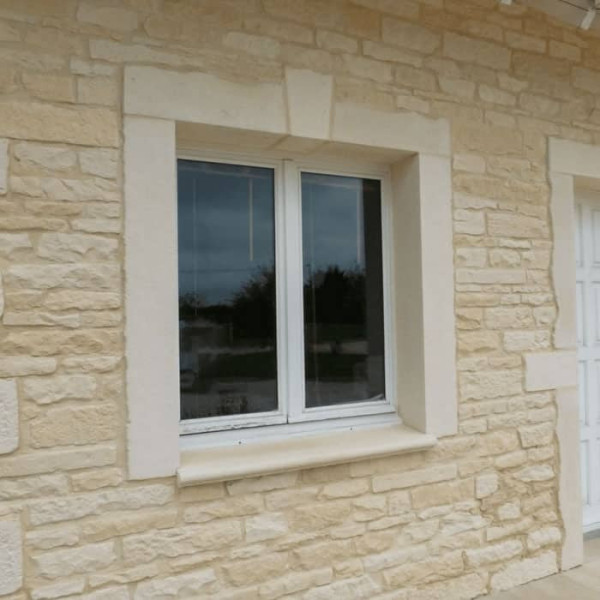Habillages et encadrements pour portes et fenêtres