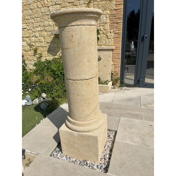 Colonnes en pierre