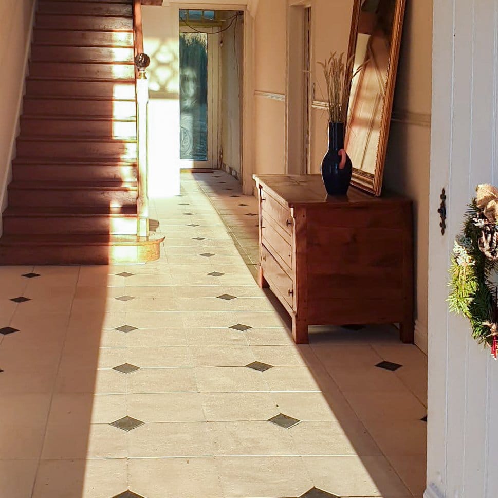 Entrée avec Dallage à cabochons