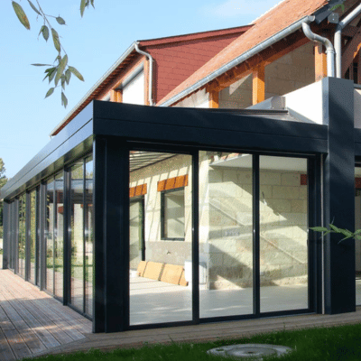 Lame PVC clipsable pour véranda : entre esthétisme et praticité