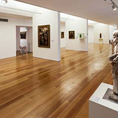 Sol PVC classe 33 : l'incontournable des espaces commerciaux