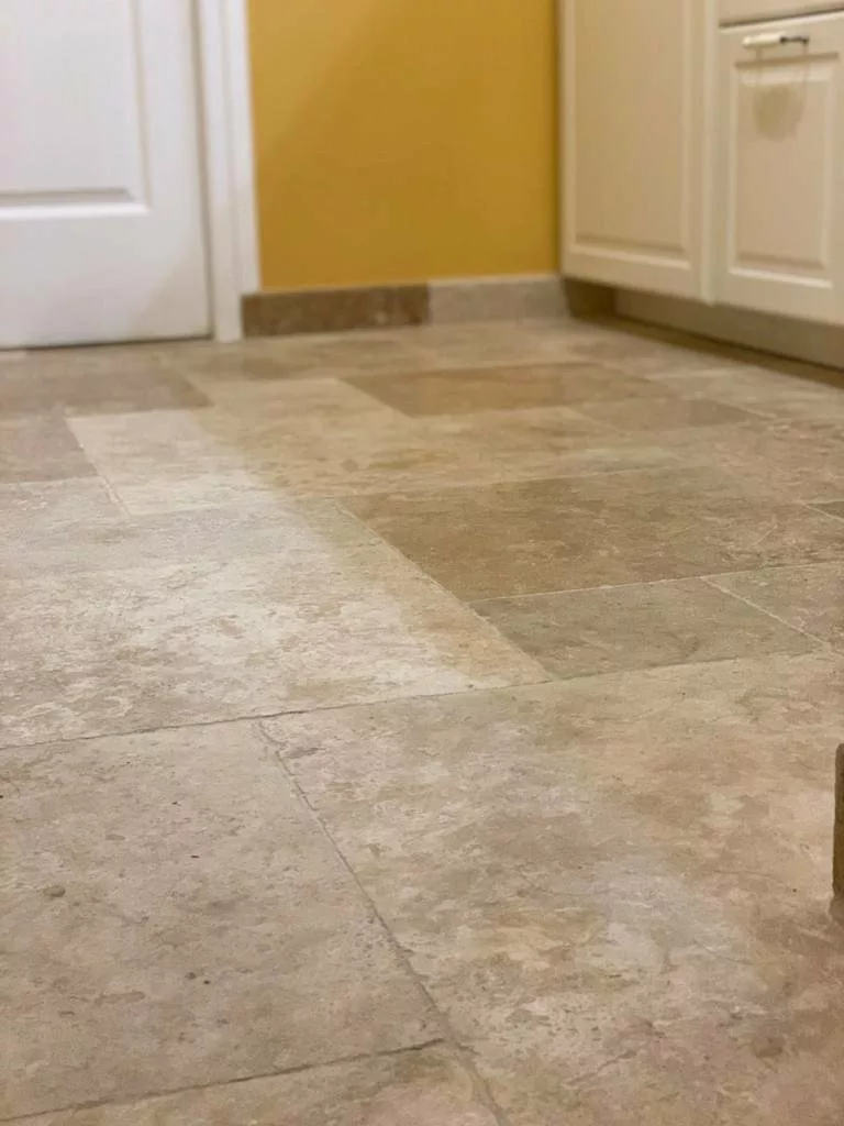 Comment entretenir et nettoyer du travertin ?